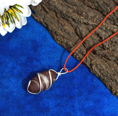 GIACOMO Narmadeshwar Original Narmada River Shivling Pendent With Red Dhaga Beads Stone Pendant