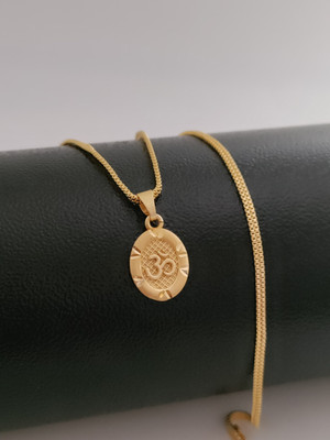 Yuktira Collection Gold-plated Brass Pendant Set