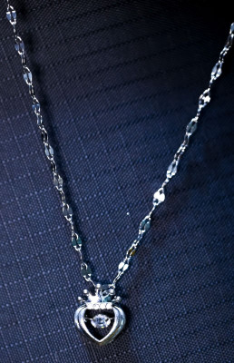 QUICKCLICK Elegant Chain with Heart-Shaped Stainless Steel Pendant Set