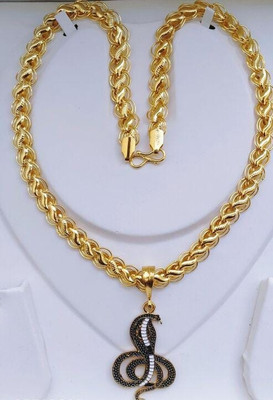 privyani Gold-plated Brass Pendant Set