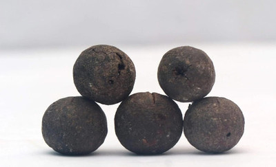 Lucky Rudraksha Nepali Rudraksha Fruit (Pack of 5) – Unpeeled Beads for DIY, Mostly 5 & 6 Mukhi Wood, Shell