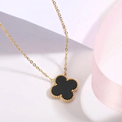 Divastri Clover pendant for women Girls anti tarnish necklace Neck chain locket Aesthetic Gold-plated Cubic Zirconia, Crystal, Diamond Alloy, Metal, Brass, Stainless Steel, Crystal, Stone Pendant