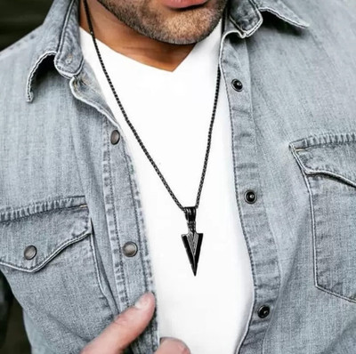 EndlessFashion F 892_RR JSE-vian-blk aroww 63 Black Silver Stone Pendant Set