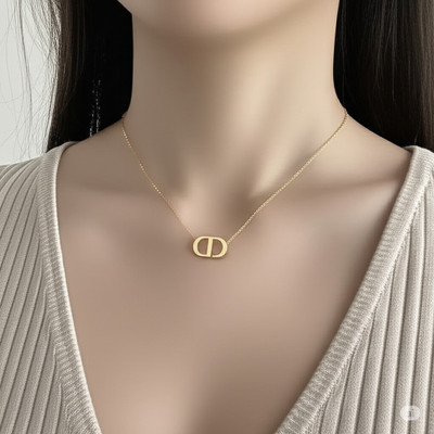 Saika 18K GOLD PLATED CHAIN Gold-plated Diamond Stainless Steel Pendant