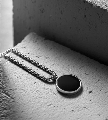 Ruhi Collection Stylish Round Silver pendant chain Silver Stainless Steel Pendant Set