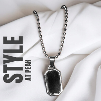 TechFashion Stylish chain for Boys Silver Stainless Steel Locket Set