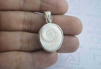 Ringry Gomati Chakra Pendant Natural Shell Stone pendant Original Gomati Chakra Stone Locket