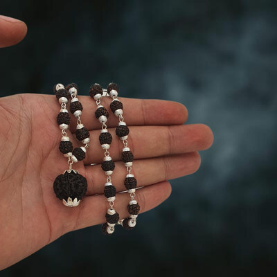 Guruji Imitation Company Most Beautiful Bhagwan Shiv 5 Mukhi Rudraksha 5 Mukhi Rudraksha Mala Gold-plated Beads Brass, Alloy Pendant Set