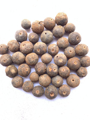 Rudraksham Rudraksha Nepali Scared Fruit (Set of 40) Wood Pendant Set