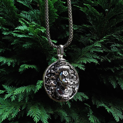 ringzinnie Hanuman Idol Pendant with Chain Silver Stainless Steel