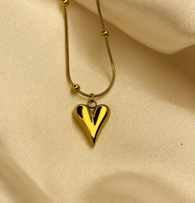 Radhevi Collection Gold Plated Anti Tarnish Stainless Steel Heart shape Pendents for Women Gold-plated Stainless Steel Pendant Set
