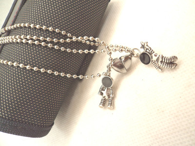Teeragaj F 564_PR-dil robot Silver Stone Pendant Set