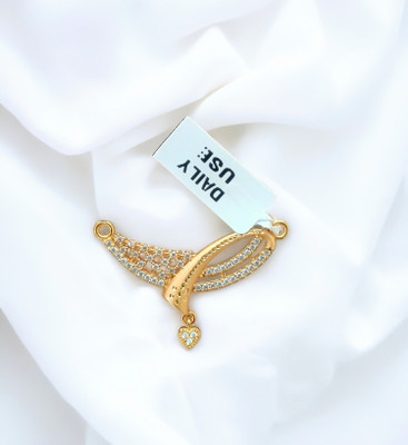 SAPNAPALACE Beautifully Crafted Dimonds Gold Plated Mangalsutra Pendant Gold-plated Brass Locket