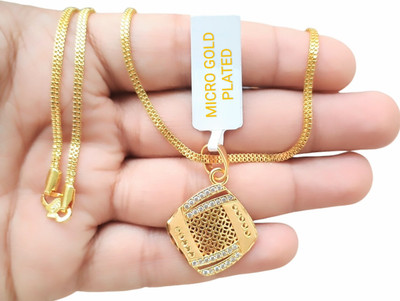 SAPNAPALACE ELEGAANT SQAURE GOLD PENDANT WITH GOLD CHAIN Gold-plated Brass Pendant Set