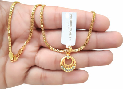 SAPNAPALACE CRESENT IN CIRCLE GOLD PENDANT WITH 2 LINE CHAIN Gold-plated Brass Pendant Set