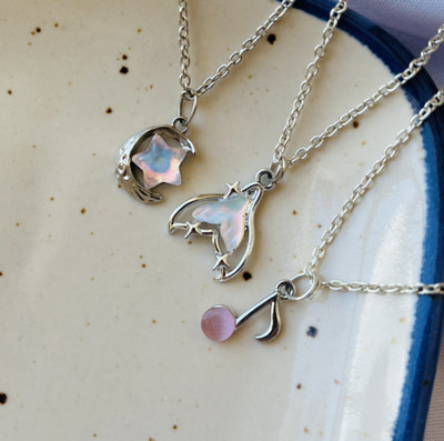 shinewithsirani Pack Of 3 Classy Aesthetic AD Silver Charm Pendant Necklace Set For Women Silver Alloy Pendant