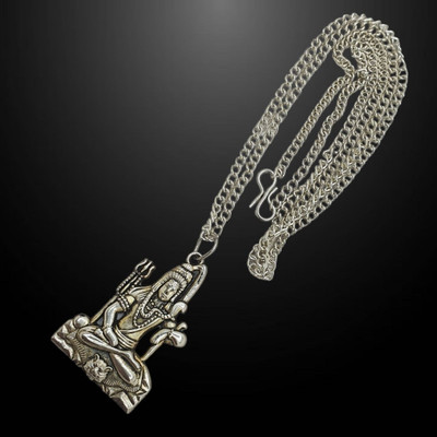 lisa vorce Most Demanded Bhagwan Sri Shiv Trishul OM Dotted Locket Pendant With Chain Silver Beads Brass, Alloy Locket Set