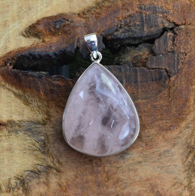 Gemzonite Crystal Rose Quartz Pendant Beneficial Harmony & Relationship Purpose For Unisex Quartz Brass