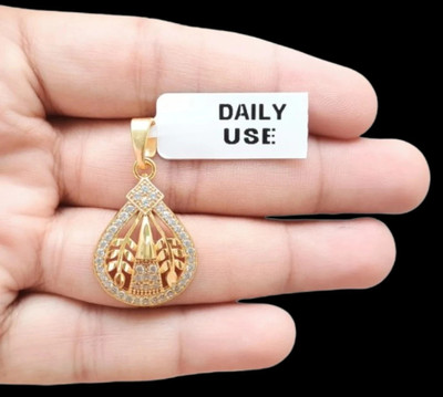 DIVS FASHION DIAMOND DROPED SHAPED DESIGNED PENDANT Gold-plated Cubic Zirconia Brass Pendant