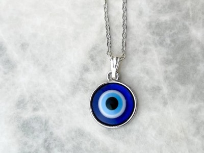 Vichardhara Evil Eye Necklace Round Nazar Necklace with Silver Chain Alloy