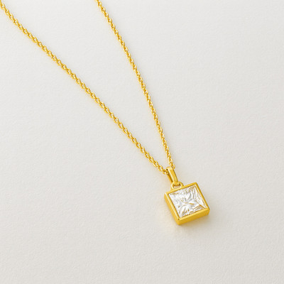 Ceylonmine01 Pendant for Women with Natural Sparkling Zircon with Chain Stylish Daily Wear Gold-plated Zircon Stone Pendant