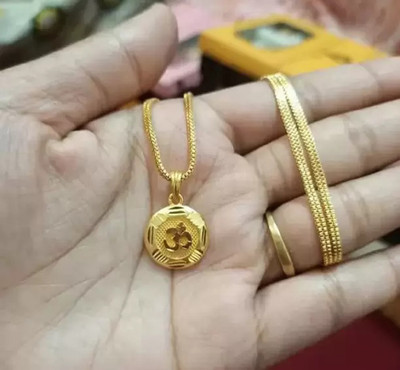 KAAYRA round shape om pendent set Gold-plated Brass Pendant Set