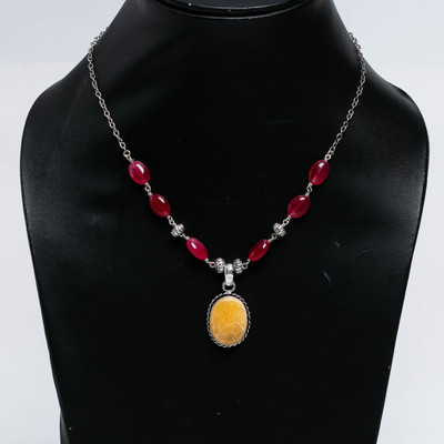 SRGems Handmade Yellow Jasper Pendant Red Onyx Beaded Chain Oval Necklace for Women Brass Quartz Brass Pendant Set