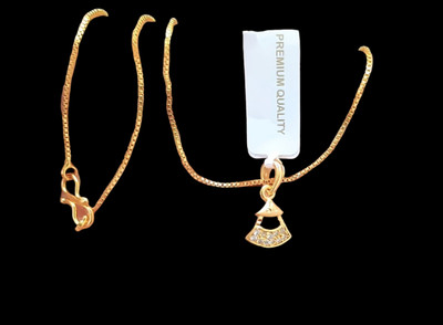 DIVS FASHION TINY BELL SHAPED PENDANT WITH BOX CHAIN Gold-plated Brass Pendant Set