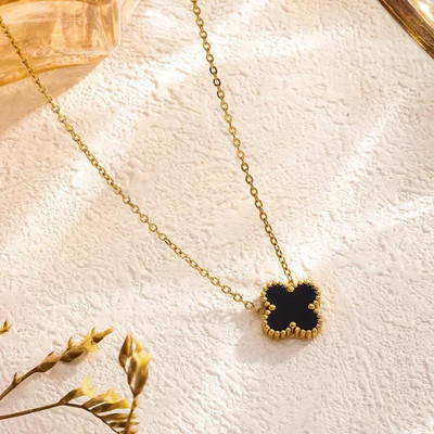 AT Fashion Golden clover pendant necklace Gold-plated Stainless Steel Pendant