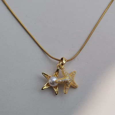 AMRHA Sparkling Star Shape Openable Necklace Gift for Girls Gold-plated Stainless Steel Pendant Set