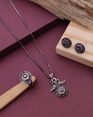 SHIVAY FASHION HUB Alloy Gold-plated Silver Jewellery Set(Pack of 1)