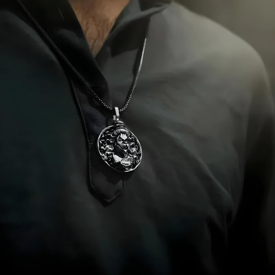 m a enterprises F 569_pr-hanu face pend Sterling Silver Stone Pendant Set