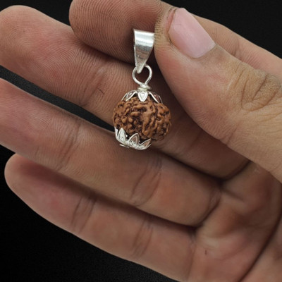 Fine Creation 7 Mukhi Rudraksha Seven Face Rudraksha Nepali With Metal Capping Silver Wood Pendant