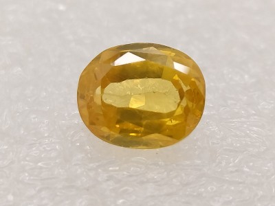 Vanishree World 6.75 Carat Natural Yellow Sapphire/Pukhraj Stone Top Quality Sapphire Stone Pendant