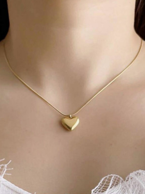 MASHBA Anti-tarnish Gold Heart Pendant With Chain For Women And Girls Gold-plated Brass Pendant Set