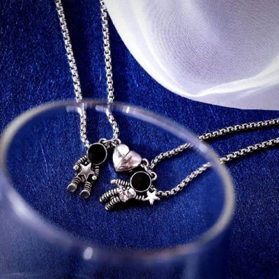 m a enterprises Silver Stone Pendant Set