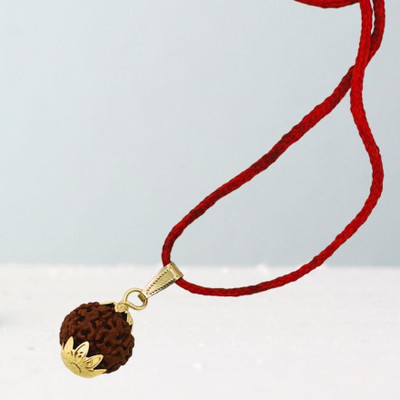 Madhur Creation 7 Mukhi Rudraksha Seven Face Rudraksha Nepali Rudraksha Code:1 Gold-plated Wood Locket