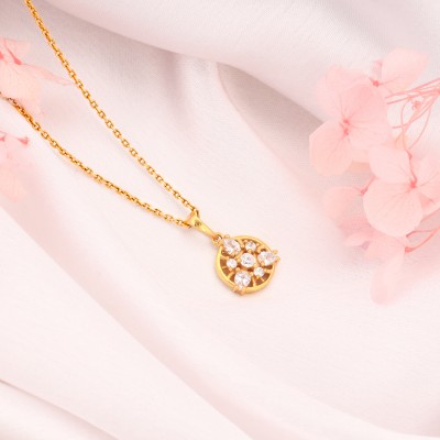 GIVA Golden Serene Floral Pendant With Link Chain For Womens and Girls Gold-plated Zircon Sterling Silver