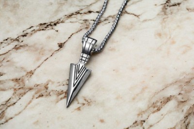 omaya jewels Silver Arrow Shaped Pendant Chains For Men Silver Alloy Pendant