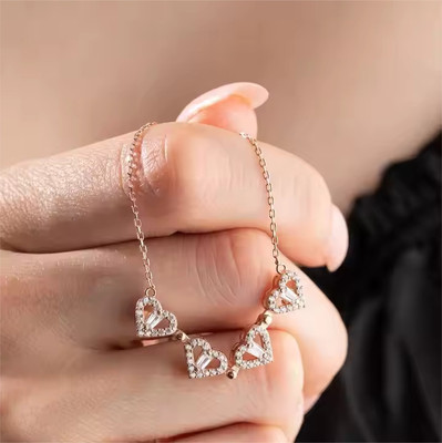MRIDU Rosegold Diamond Four-Leaf Clover Folding Heart Locket Pendant Set Copper Cubic Zirconia Stainless Steel Pendant Set