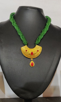 KANGAN 14 inch Gold-plated Brass Locket