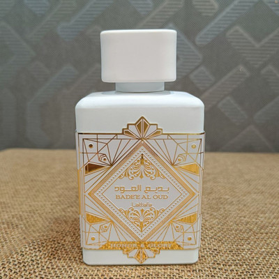Lattafa BADEE Al OUD WHITE Eau de Parfum  -  100 ml(For Men & Women)