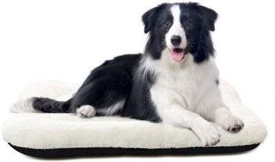 Petslover Dog & Cat Beds Rectangular Shaped Black Fur Polyester Fiber Filled Pets Bed XL Pet Bed(Black)