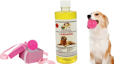 swacch Labrador Dog Shampoo With Spike Ball Chew Toy Combo Pack Conditioning Lemon Dog Shampoo(500 ml)