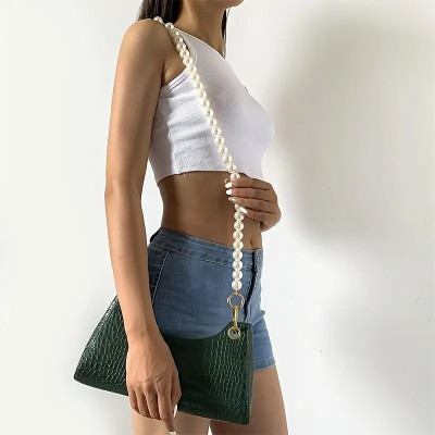 DAREBYGOLDENERA Elegant Pearl Beads Strap | Fashion Mobile Accessory Phone Charm(White)