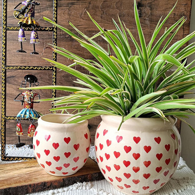Niyara heart print handi combo Plant Container Set(Pack of 2, Ceramic)
