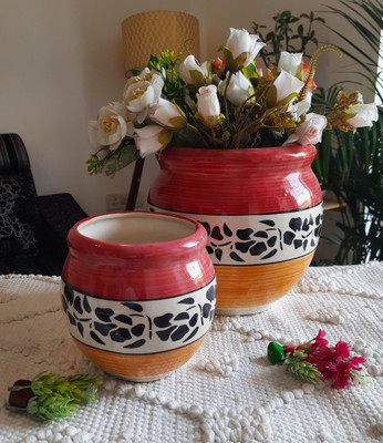 Niyara stylish mugal style red and yellow 8&6 inches ceramic planters pot combo Plant Container Set(Pack of 2, Ceramic)