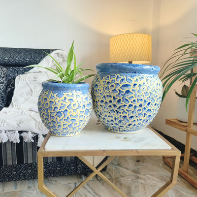 Niyara Stylish Grey Drop texture ceramic planters pot combo of 20 cm and 15 cm Plant Container Set(Pack of 2, Ceramic)