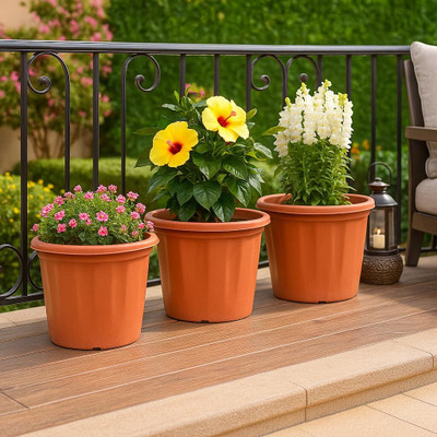 UGAOO UV Treated Gardening Pots and Planters for Plants-10 Inch Set of 3 Pots Plant Container Set(Pack of 3, Plastic)