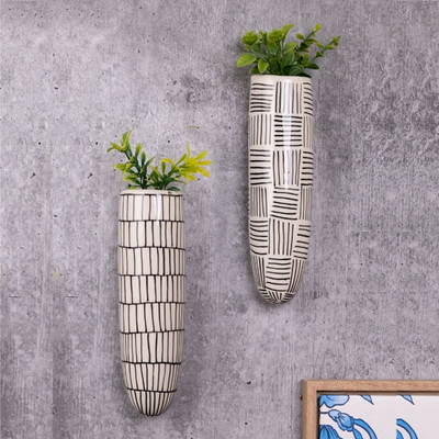 VarEesha Geometric Black White Ceramic Wall Planters Set of Two Plant Container Set(Pack of 2, Ceramic)